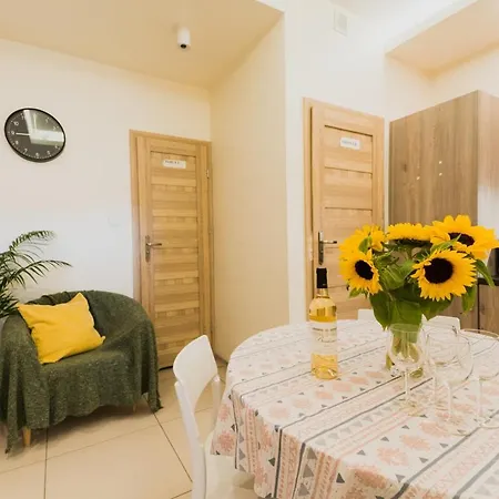 Market Square -rynek 24- Next To Town Hall- 4 - 8 Beds Wrocław